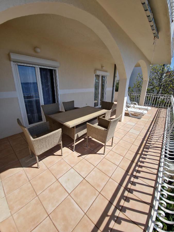 Apartments Cacija Trogir Exterior foto