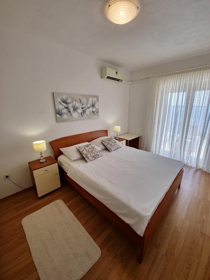 Apartments Cacija Trogir Exterior foto